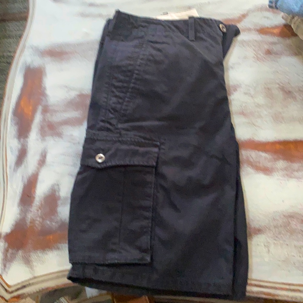 Levi's cargo flat front shorts black 30 waist